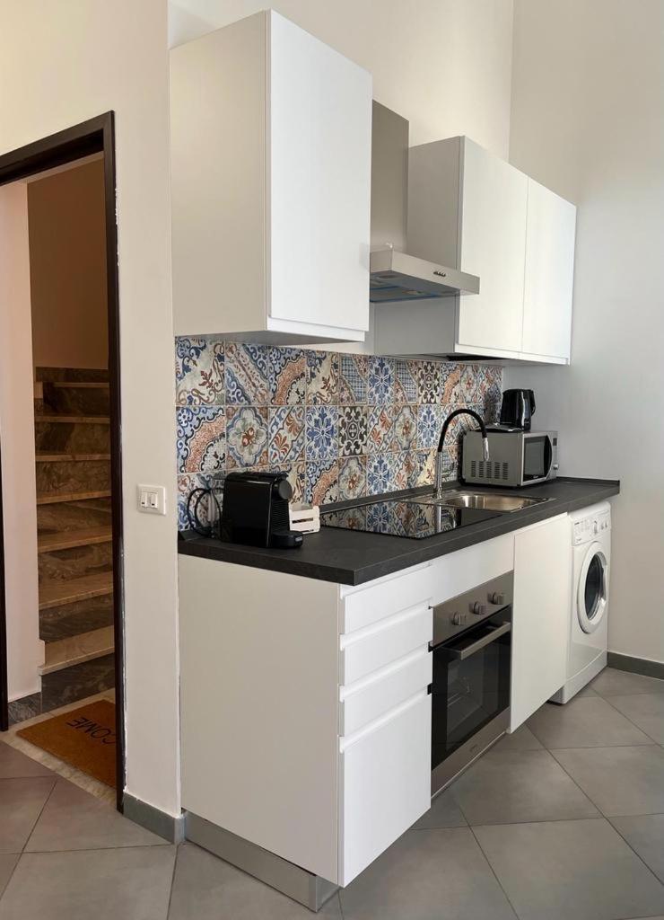 Casina Al 32 Appartement Palermo Buitenkant foto