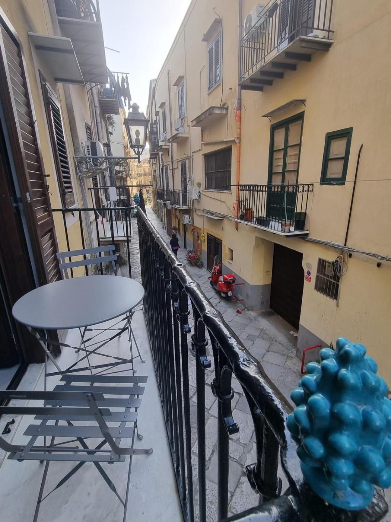 Casina Al 32 Appartement Palermo Buitenkant foto