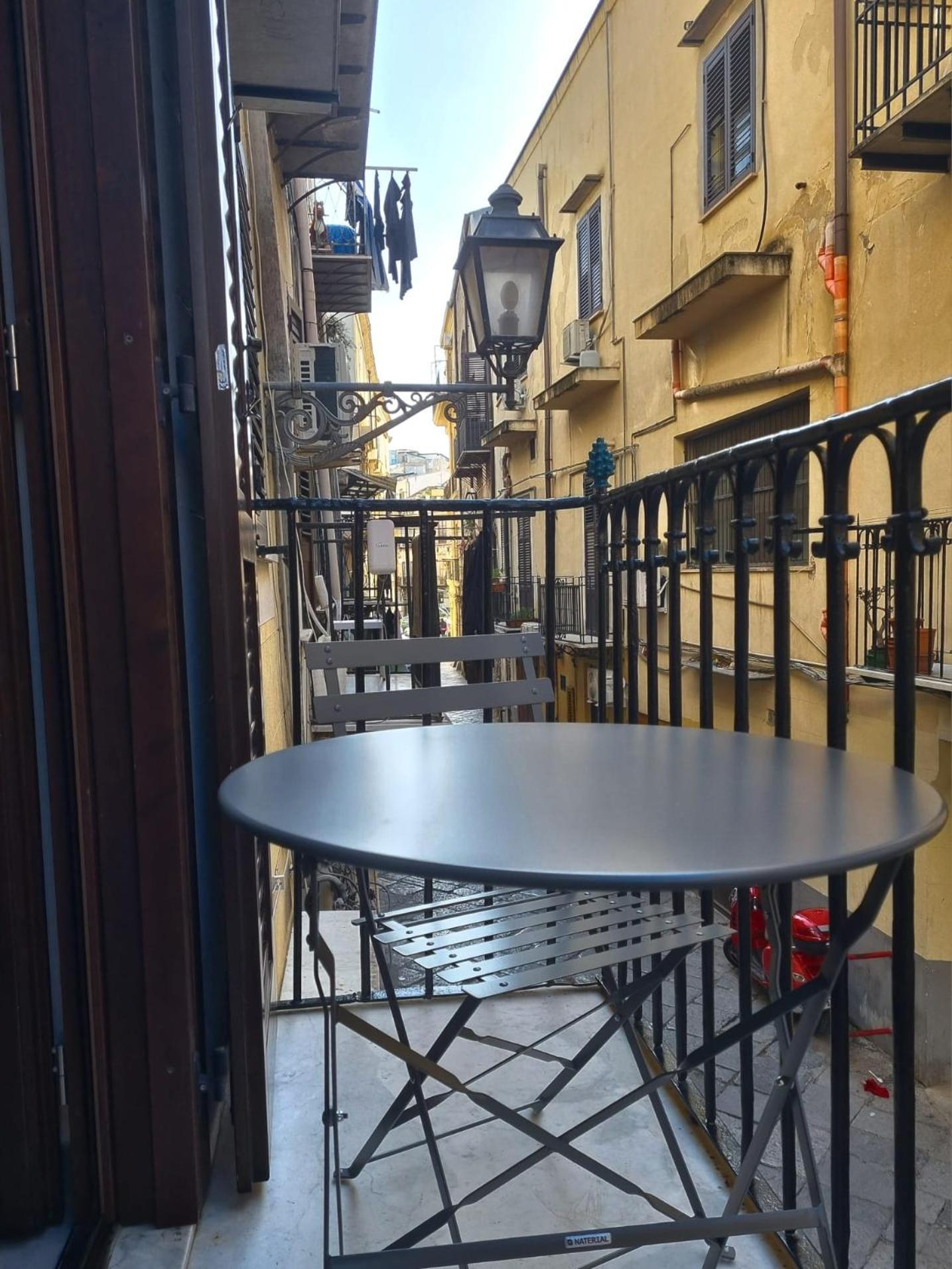 Casina Al 32 Appartement Palermo Buitenkant foto
